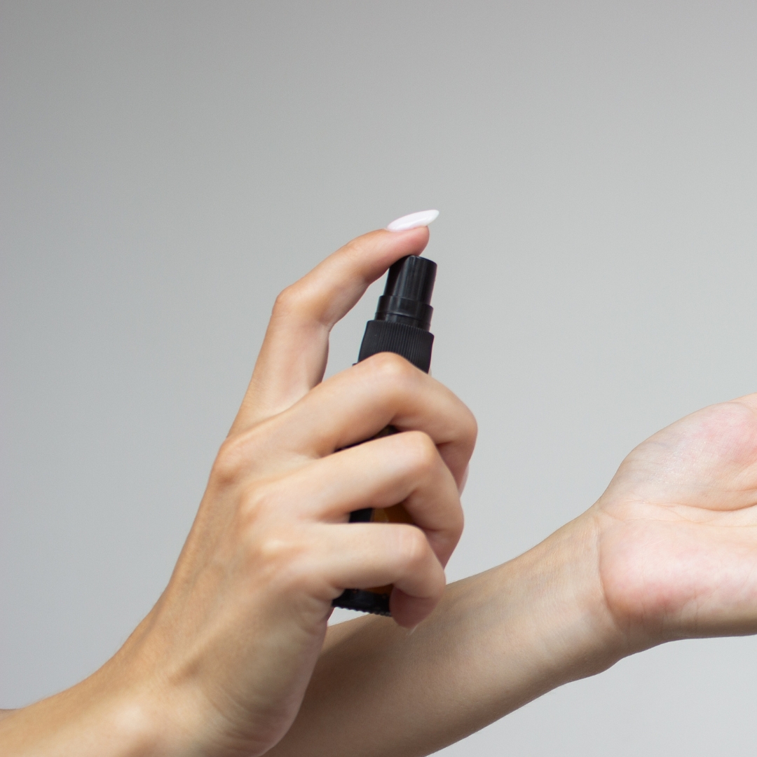 Melatonin Spray Bild zu Einfache Dosierung als Spray