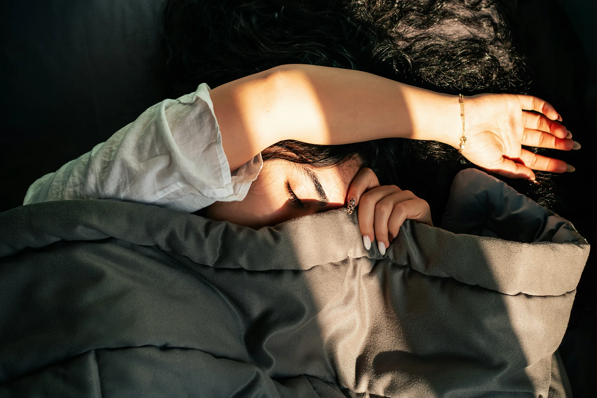 Erschöpfung: Ursachen, Symptome und was helfen kann