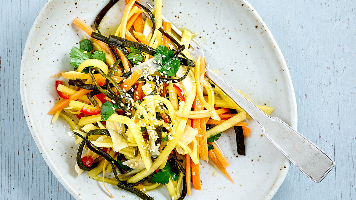 Mango-Karotten-Salat - Frisch, fruchtig und perfekt für jede Mahlzeit