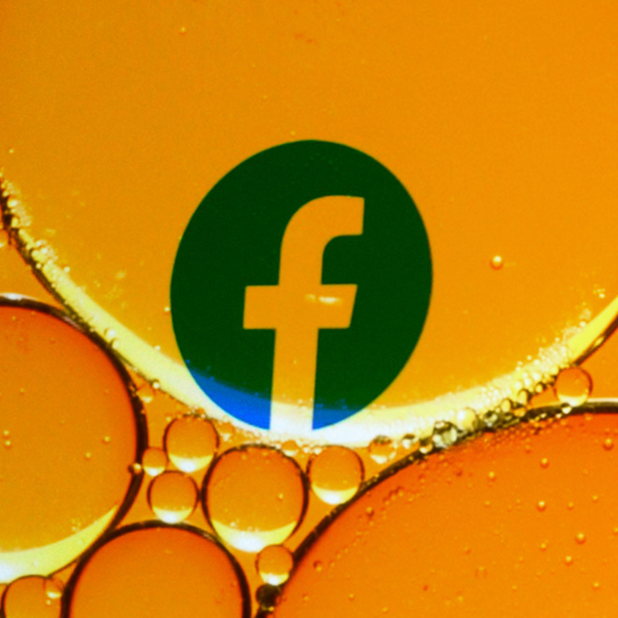 Reset Bild zu Interaction in the Facebook Group