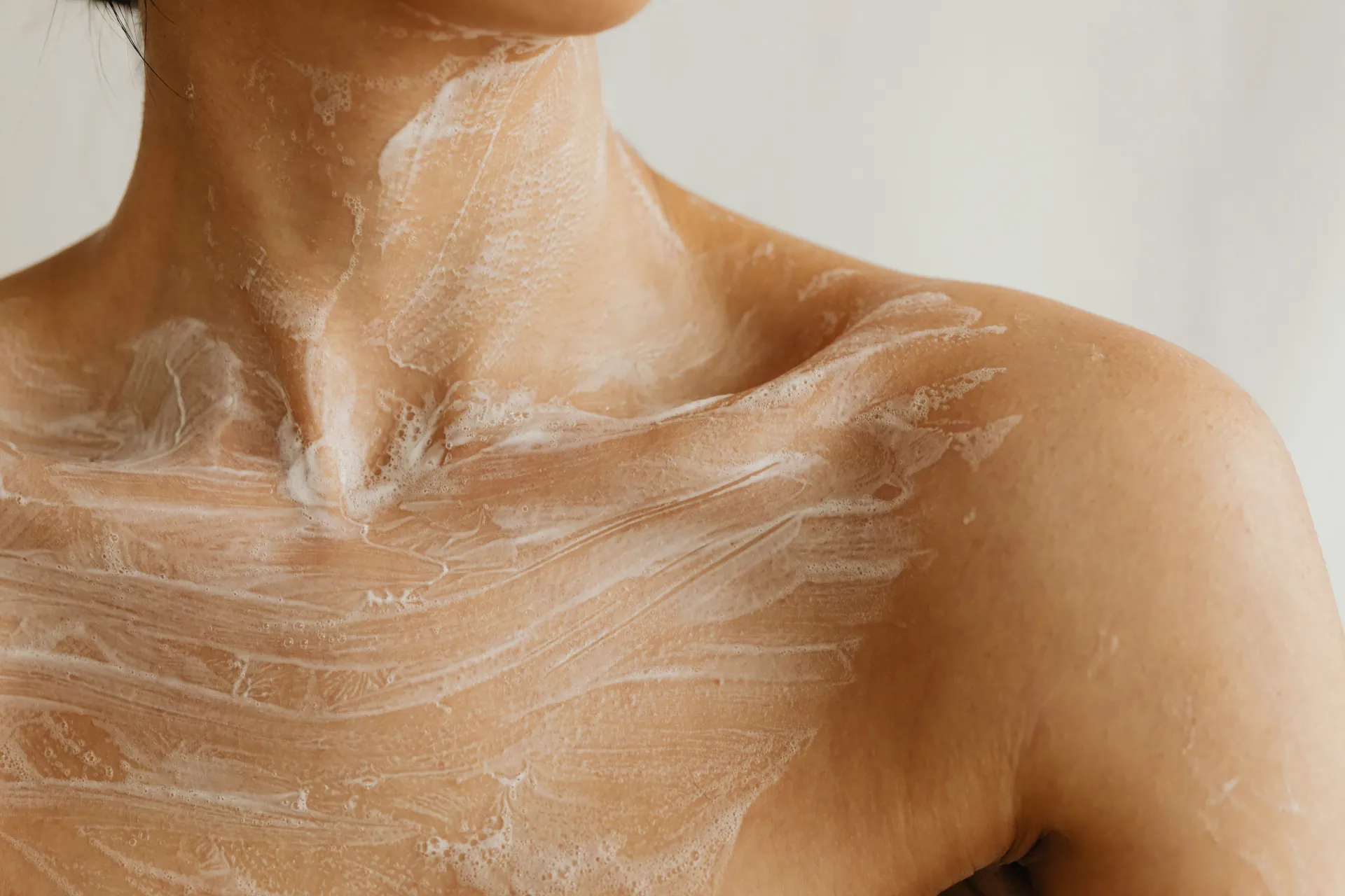 Hautpflege im Winter: So unterstützt Du Deine Hautbedürfnisse bei Kälte und trockener Luft