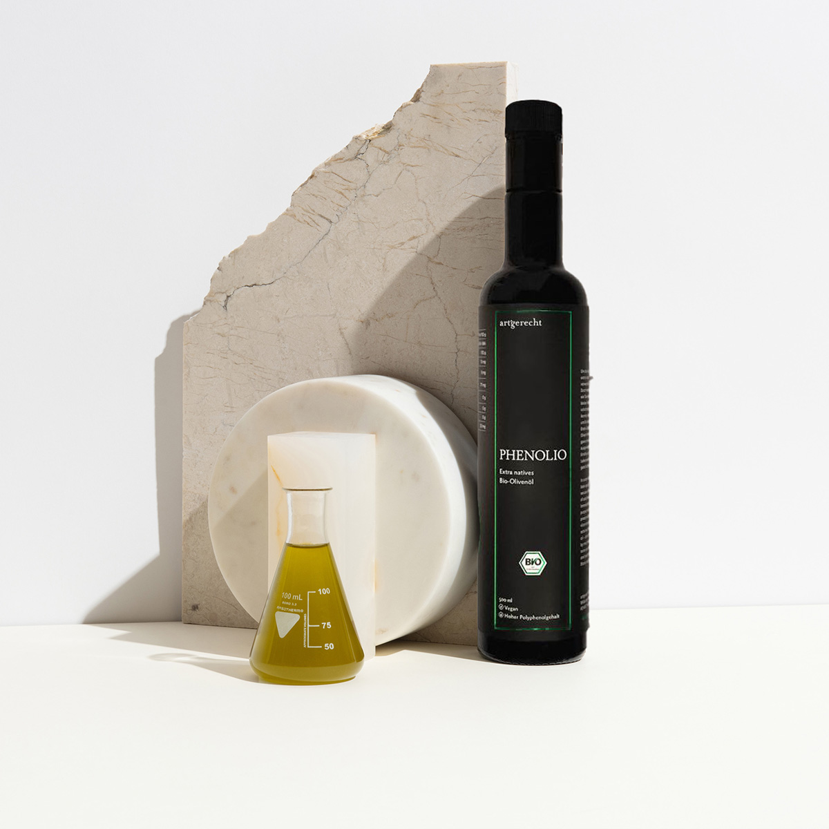 Infografik zur wissenschaftlichen Forschung rund um Phenolio