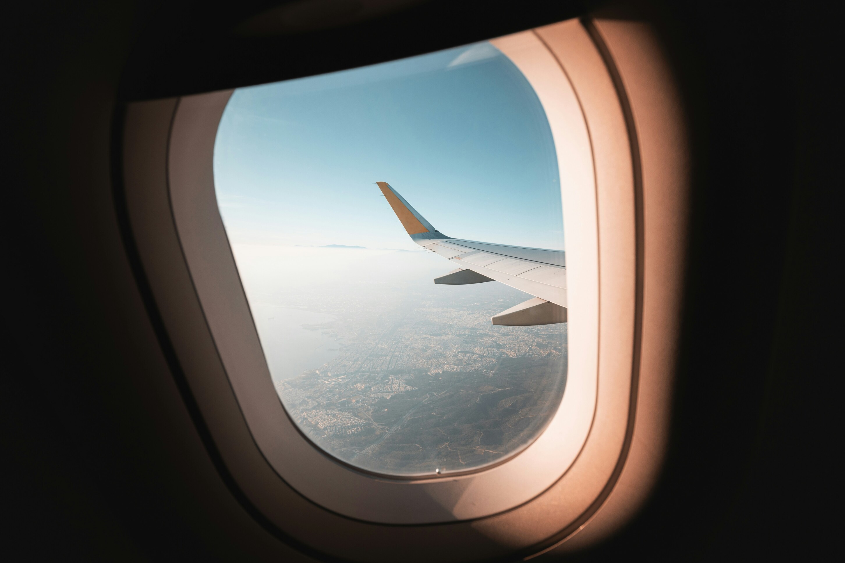 Travel Healthy: Tips Against Jetlag & Digestive Issues